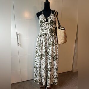 NWT 1. State Keyhole Halter Maxi Dress in Floral Sea Spray Green